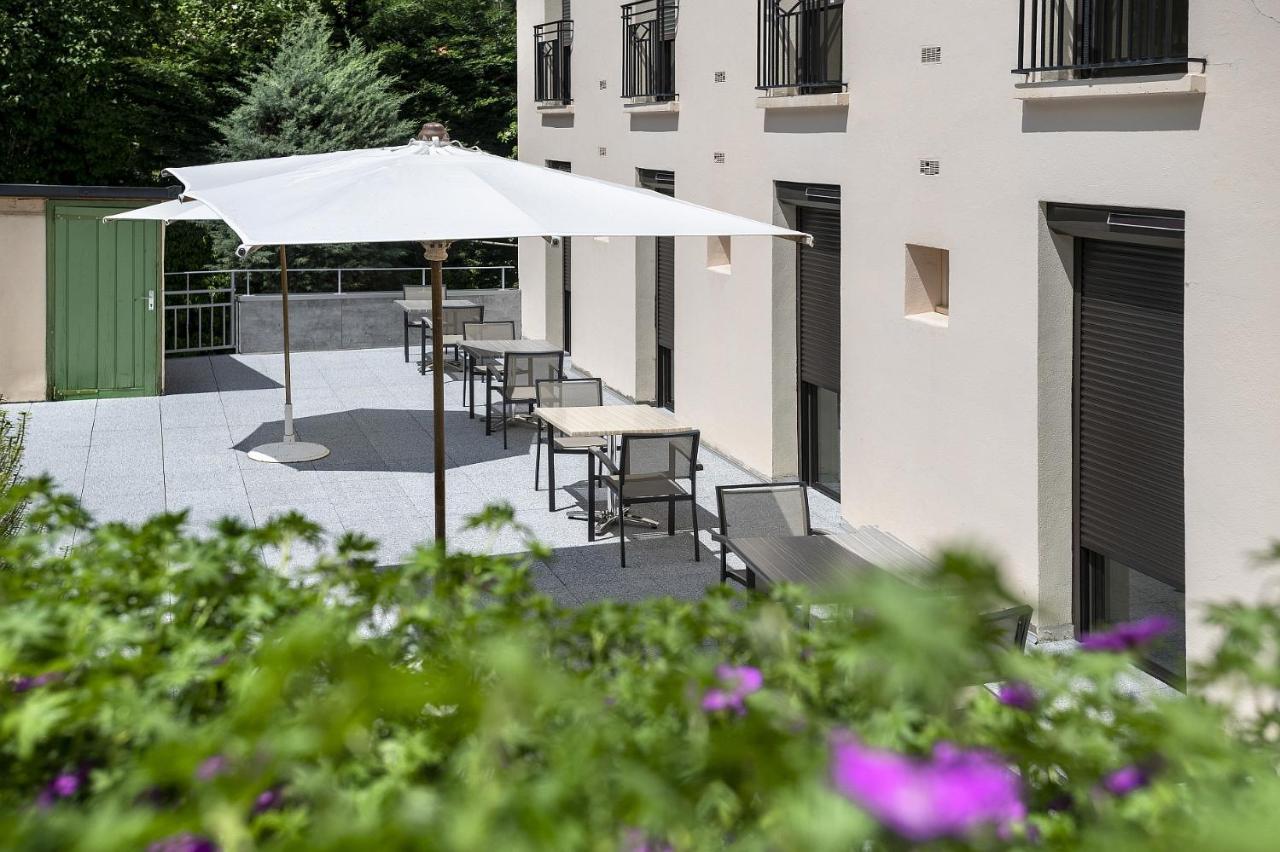 Logis Hotel Restaurant Le Mont Aigoual Мейрюе Екстер'єр фото