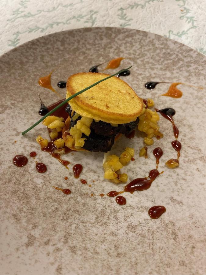 Logis Hotel Restaurant Le Mont Aigoual Мейрюе Екстер'єр фото